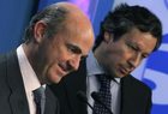 El Gobierno escenifica en Génova los síntomas de reactivación económica
