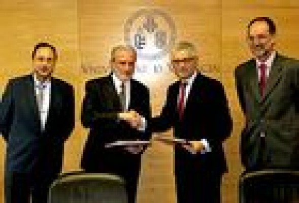 Aecoc promoverá la eficiencia empresarial entre los estudiantes de la Universitat de València