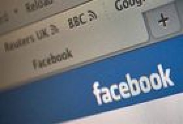 Se recuerda mejor un estado de Facebook que una cara o un libro