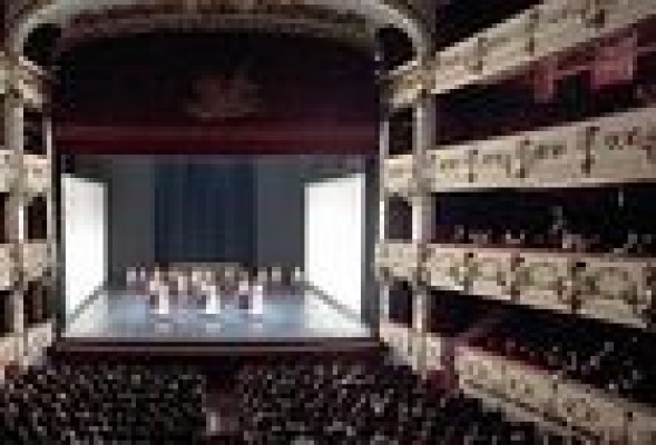 El Teatro Principal ensaya su privatización