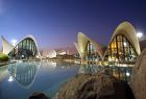 Parques Reunidos, matriz de la gestora de L'Oceanogràfic, presenta un ERE