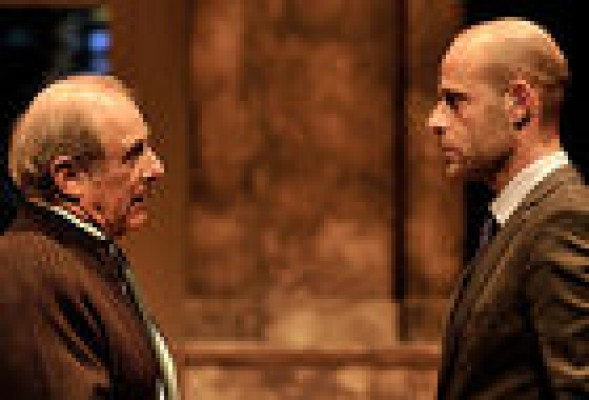 TEATRO<br /><strong>Poder Absoluto: ficción demasiado real sobre la corrupción política</strong>