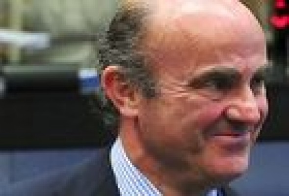 Los hombres (y mujeres) de negro investigan desde hoy si Espana cumple con las reformas