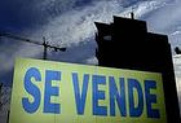 La Comunitat registra la mayor caída del precio de la vivienda de España, un 14,3%