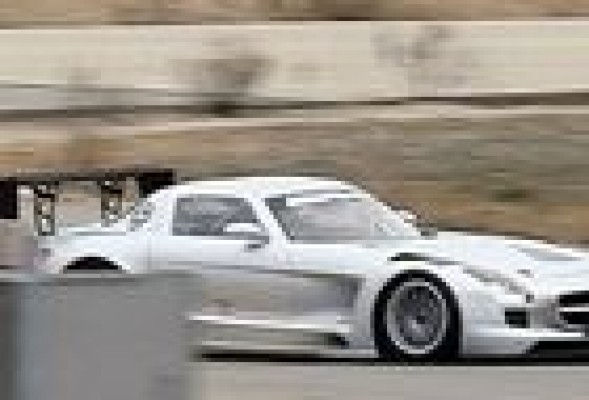 Fabra, en desacuerdo con las pruebas automovilísticas en el Aeropuerto de Castellón