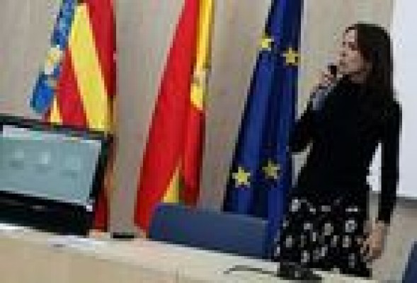 El primer iWeekend Valencia Innova y Crea! arranca con 60 emprendedores y siete empresas
