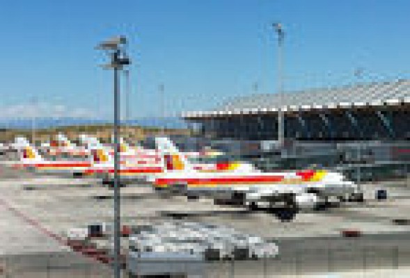 Madrid-Barajas comienza las obras para la remodelación comercial de la T4 y su satélite T4S