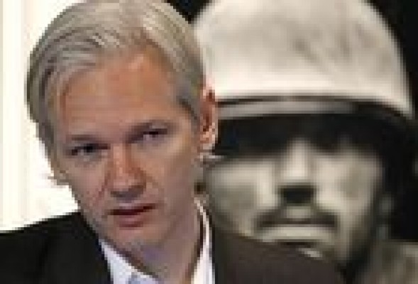 Julian Assange arremete contra la película sobre Wikileaks