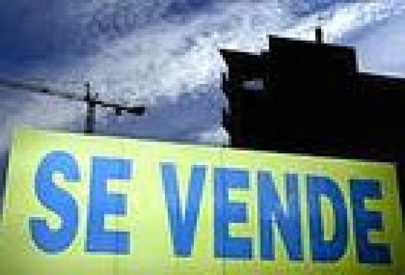 El número de hipotecas de viviendas en la Comunitat cae un 16,6%