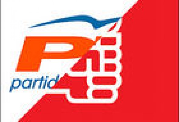 <em>PP y PSOE ocultan sus estados financieros pese a los casos de corrupción </em>