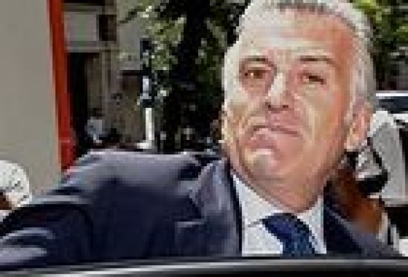 BÁRCENAS<br /><strong>Presenta pruebas de que blanqueó 10 millones con la amnistía fiscal</strong>