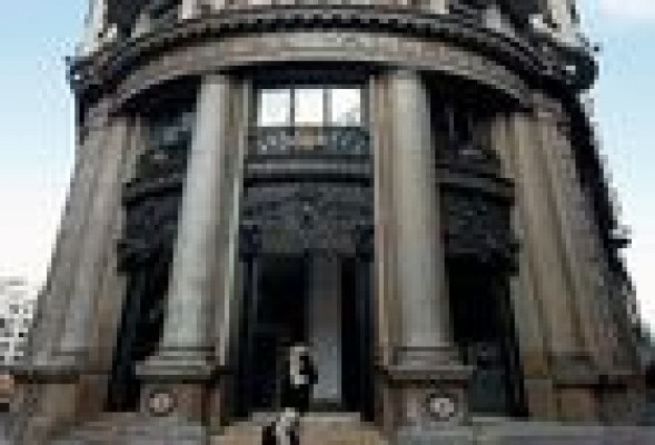 Banco de Valencia registró unas pérdidas de 3.613 millones en 2012
