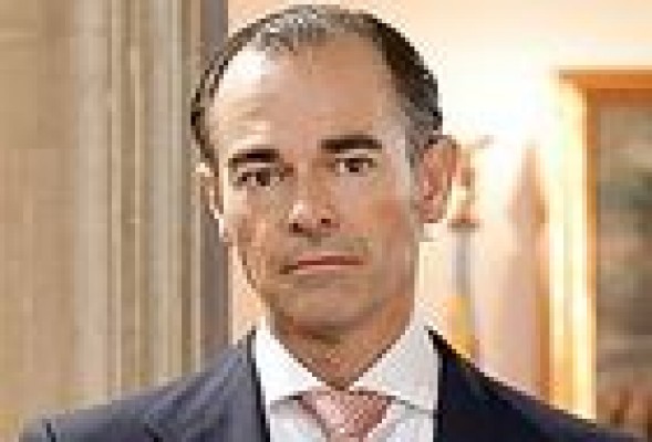 El conseller de Sanidad se afilia al PP