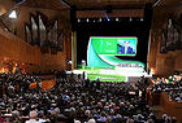 El consejo de Iberdrola ganó un 35% más en 2012, con la acción en bolsa bajo mínimos