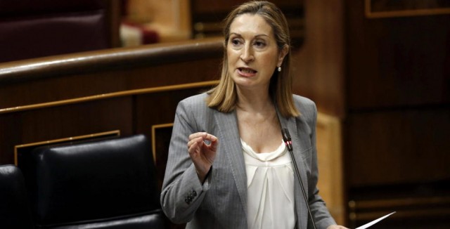 Pastor anuncia que el AVE de Madrid a Castellón contará con cinco conexiones a partir del verano