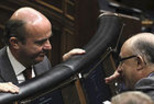 Ministros viviendo en la cuerda floja y 'outsiders' valencianos al acecho