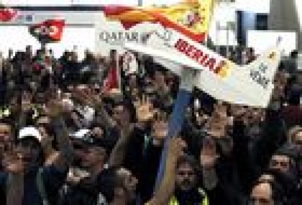 IBERIA<br /><strong>Seguimiento masivo y cumplimiento de servicios mínimos en la huelga</strong>