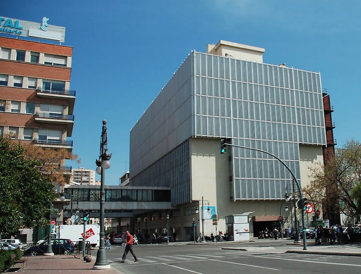 Inspección de Trabajo constata incumplimientos de jornada en el Clínico