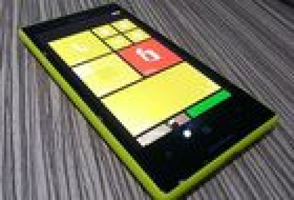 Nokia amplía su gama media de Lumia