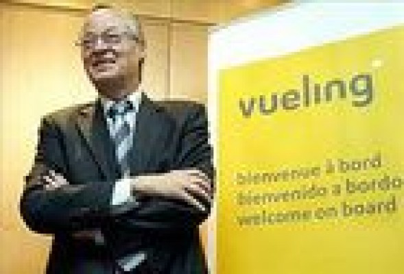 La CNMV autoriza la OPA de IAG sobre Vueling