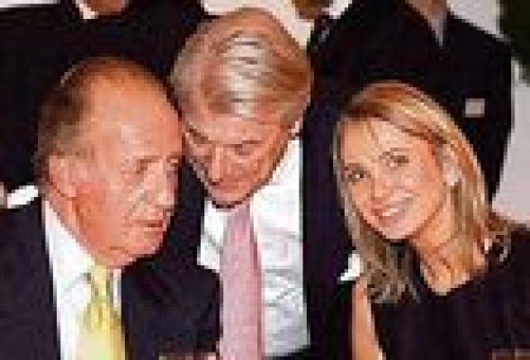Corinna, Urdangarín o Bárcenas relevan a Belén Esteban y Paquirrín en la ‘parrilla'