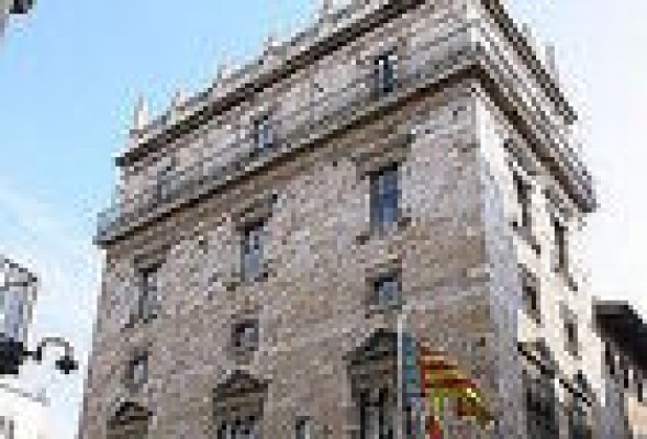 La inyección de fondos del Estado camuflan el millonario descuadre de las cuentas valencianas