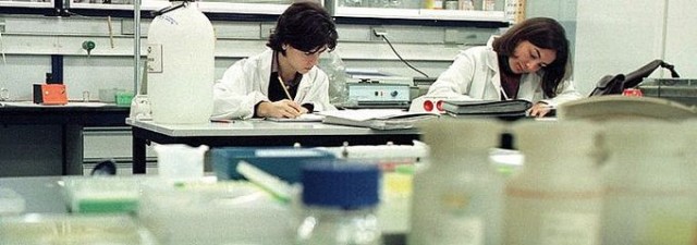 Mujeres y ciencia a lo largo de la historia: Las raíces de la sociedad patriarcal