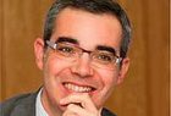 <em>Martins explosivo</em>