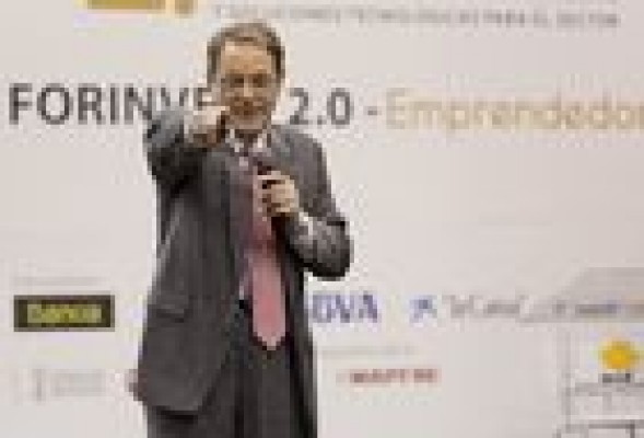 El exasesor de Obama recomienda a los emprendedores dominar el inglés