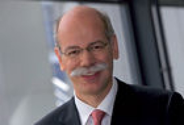 Mercedes-Benz sube sus ventas un 0,8%