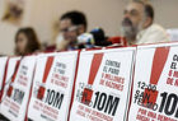 PROTESTAS<br /><strong>La Cumbre Social sale a las calles para denunciar la corrupción</strong>