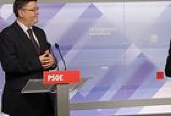La debilidad de Rubalcaba refuerza el discurso para adelantar de las primarias latente en el PSPV
