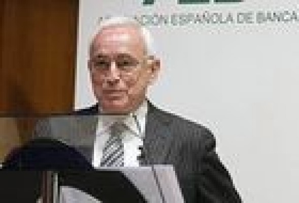 AEB: Europa evitó el colapso, España el rescate y la banca superó la prueba