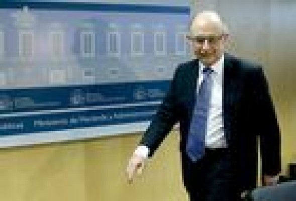 Montoro se compromete a flexibilizar el déficit de las CCAA en cuanto lo autorice Bruselas