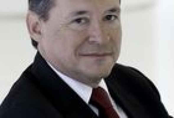 Angel Simón, DG adjunto de Suez Environnement, responsable de la actividad agua en Europa