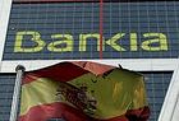 La recesión pierde fuerza pero la creación de empleo no llegará hasta 2014, según La Caixa