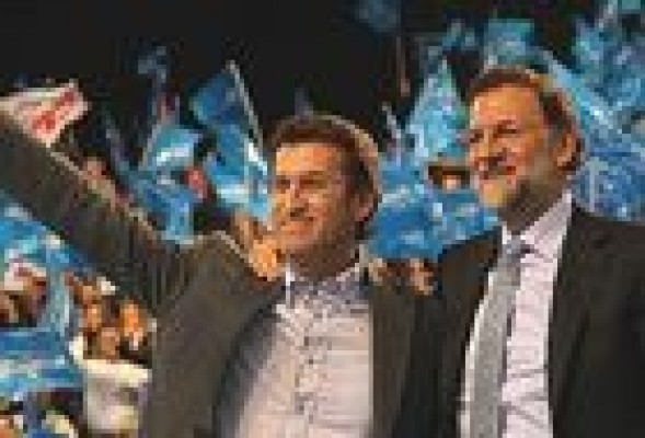 PP y Gobierno cierran filas con Feijóo, que no se arruga y acusa al PSOE de filtrar las fotos
