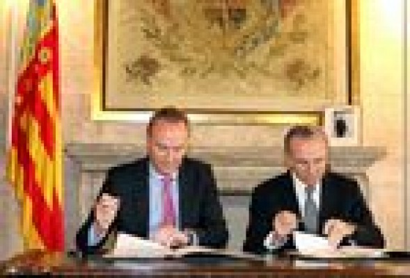 Fabra y Fainé firman un convenio de colaboración por el que ‘La Caixa' invierte 21 millones en la Comunitat 