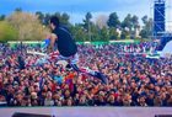 Los universitarios escuchan música de Internet y sólo un 1 por ciento compra discos 
