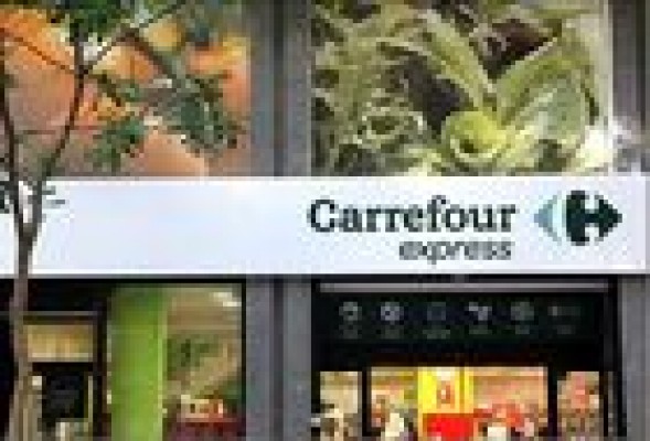 Las franquicias de Carrefour Express entran en territorio Charter de Consum