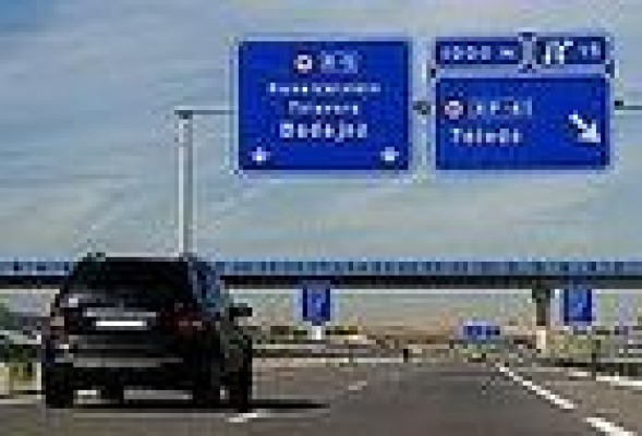 Constructoras y concesionarias reclaman a Fomento el 49% de la sociedad de rescate de autopistas