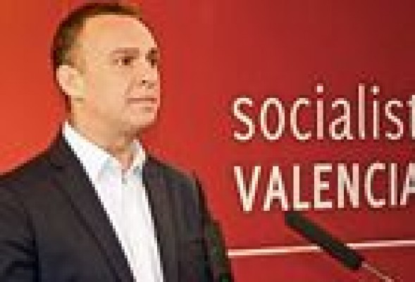 Romeu rechaza ir en la lista como eurodiputado para seguir en la carrera de las primarias