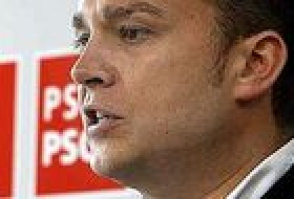 Romeu rechaza ir en la lista como eurodiputado para seguir en la carrera de las primarias