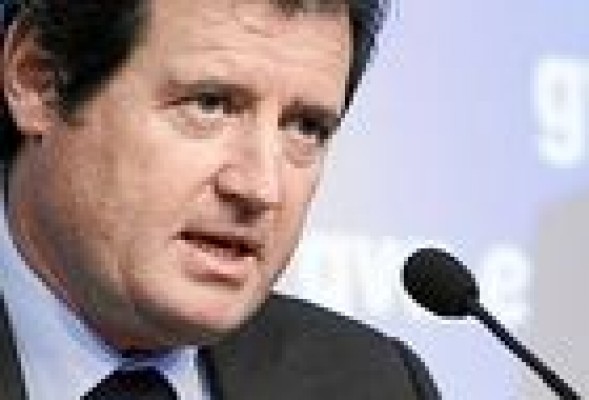 Císcar asume la presidencia de Aerocas y anuncia que ajustará la estructura del aeropuerto