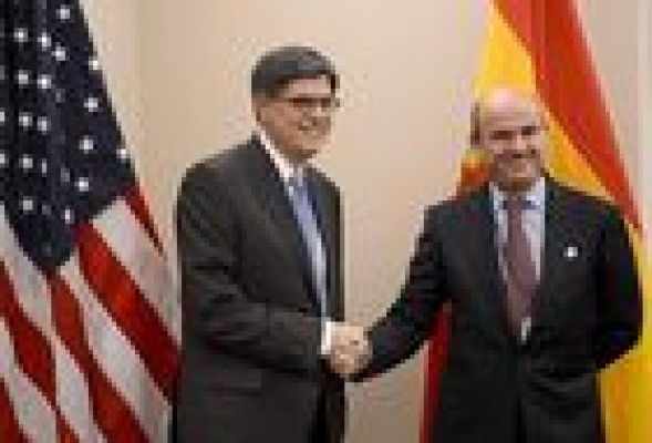 De Guindos en Washington: España preocupa menos ahora que hace 1 año