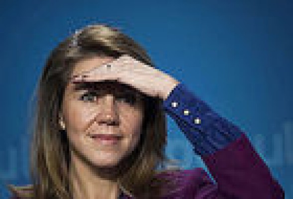 La nueva estrategia del PP: hacer oposición a la oposición... y también al propio Rajoy