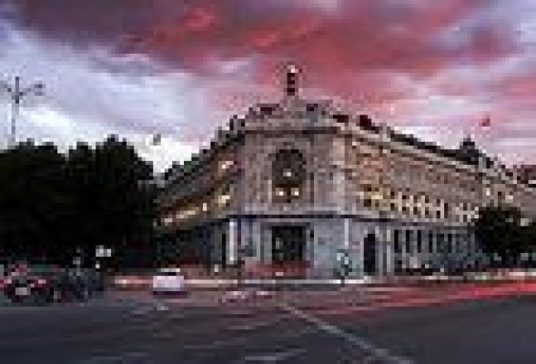 Más de lo mismo: el PIB cae un 0,5% en el primer trimestre