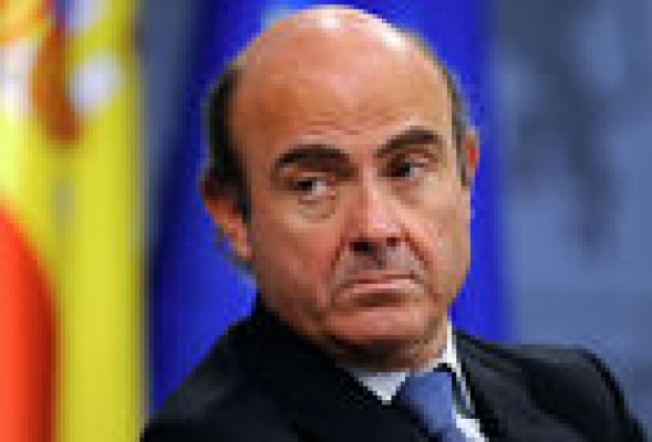IMPUESTOS<br /><strong>Guindos se remite al programa de estabilidad para no hablar de subidas</strong>