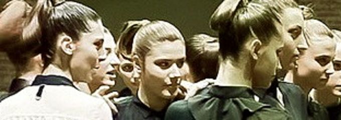 <strong>ESTE FIN DE SEMANA, EN<br />   VALENCIAPLAZA.COM<br /></strong><br /><strong><em><strong><em><strong>· </strong></em></strong>Siemprevivas, dos hombres que refrescan la moda</em></strong><br /