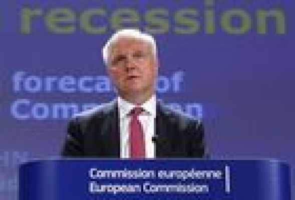 A LA BAJA<br /><strong>Bruselas pronostica una caída del 1,5% y un paro del 27% para España<br /></strong>